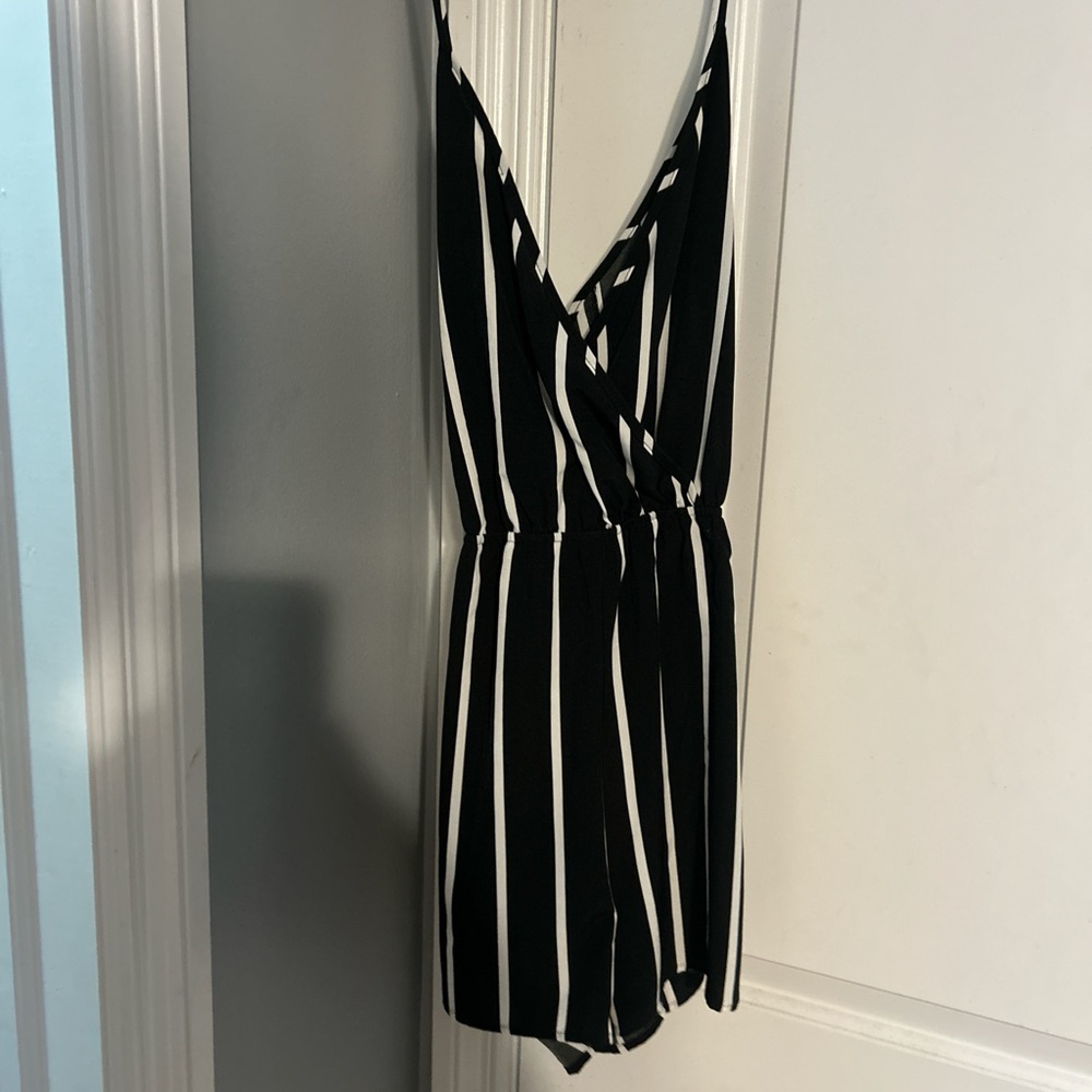 shein women romper size XL black and white